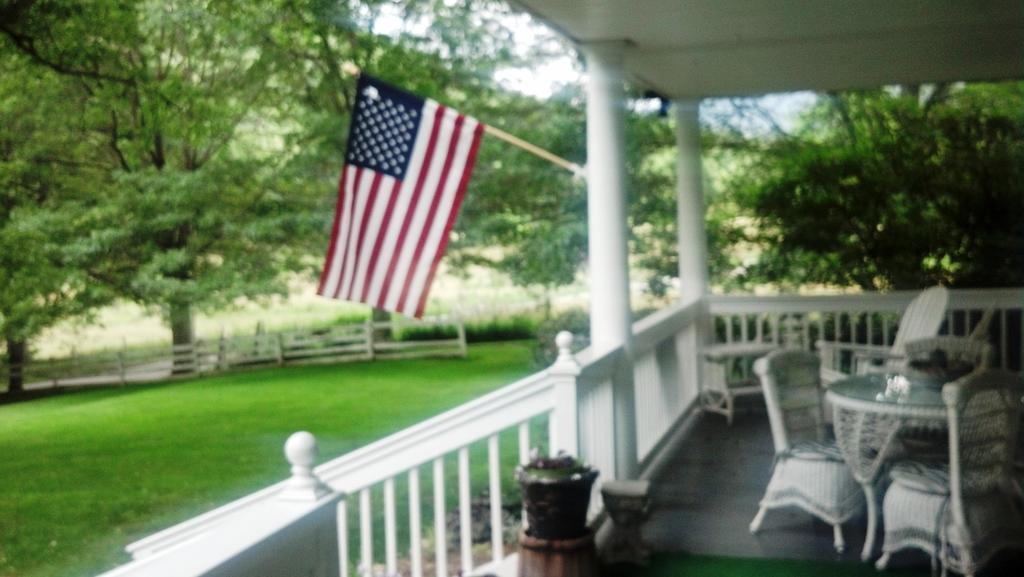 Buffalo Tavern Bed And Breakfast West Jefferson Εξωτερικό φωτογραφία