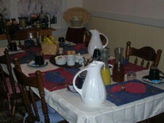 Buffalo Tavern Bed And Breakfast West Jefferson Εξωτερικό φωτογραφία